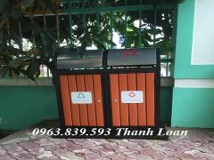 Thùng rác ngoài trời 2 ngăn giả gỗ cao cấp giá rẻ giao hàng toàn quốc.