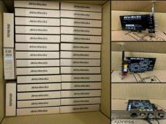 Card ghi hình AV + Svideo chuẩn PCI-E AverMedia C725