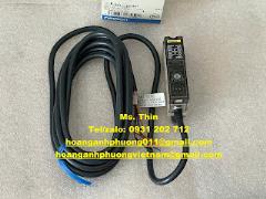 New, Cảm biến quang Omron E3C-JC4P, giá tốt